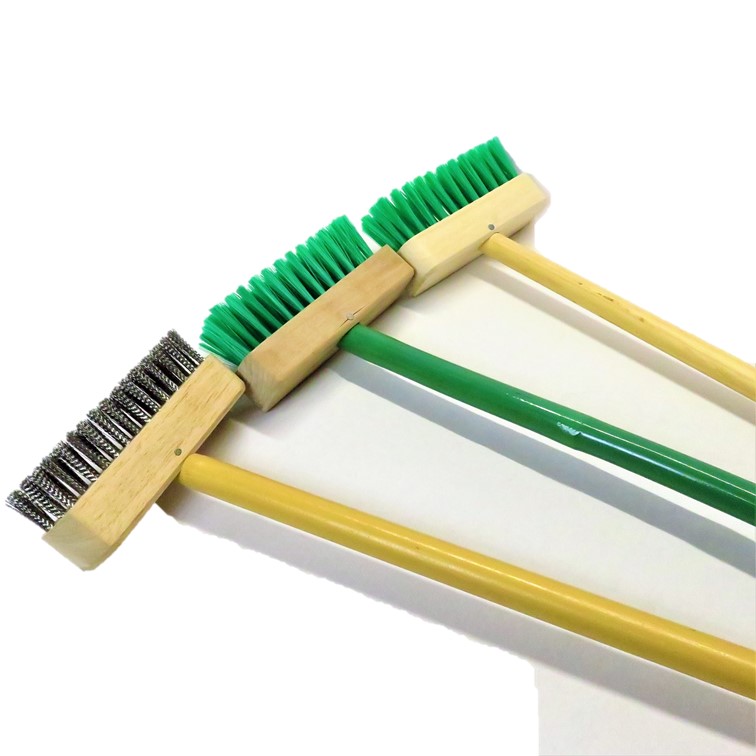 No143 デッキブラシ